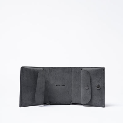 ＜FABRIK＞TRI-FOLD WALLET/黑色