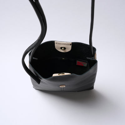 <Laisser Faire> Pieza Thin Gusset Shoulder Bag / Camel