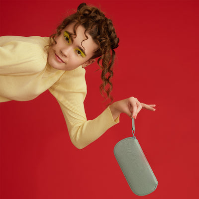 ＜イッテン イッテン＞ ラウンドウォレット/ペールグリーン