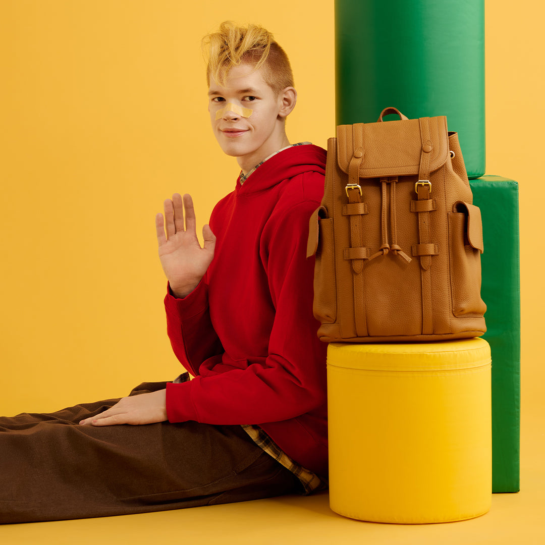 <LEZALI>  Embossed Leather Drawstring Day Backpack / Gold