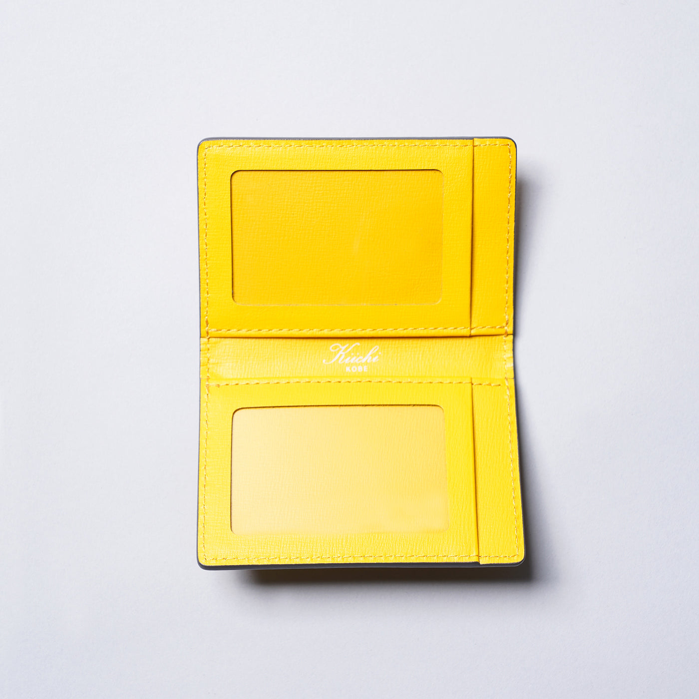<kiichi> Shade Series Pass Case (Bifold) / Yellow