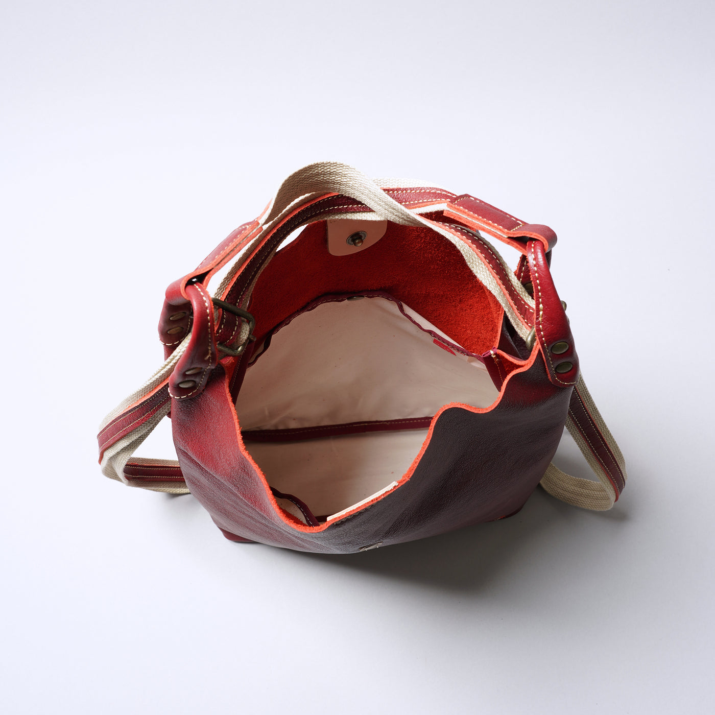 <Laisser Faire> Pieza 2 Way Back Pack / Camel