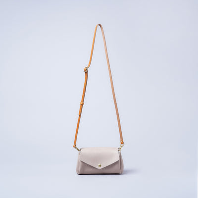 <kissora> Epika Crossbody / Black