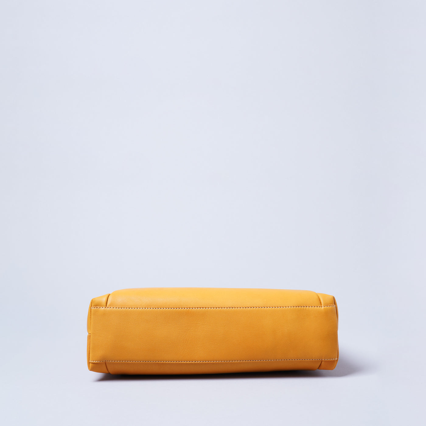 <kissora> Amare Tote Bag / Camel