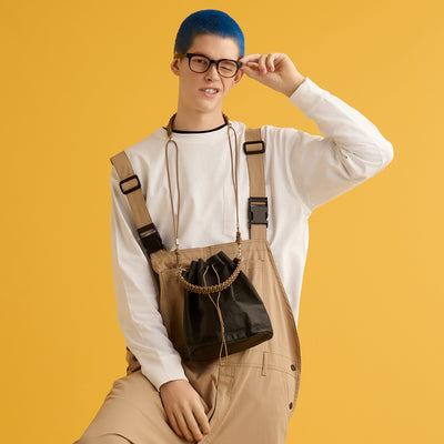 <SENTI FLATTER THE SENSES> Super Lightweight Dyneema Leather Drawstring 2 Way Bag / Black x Camel