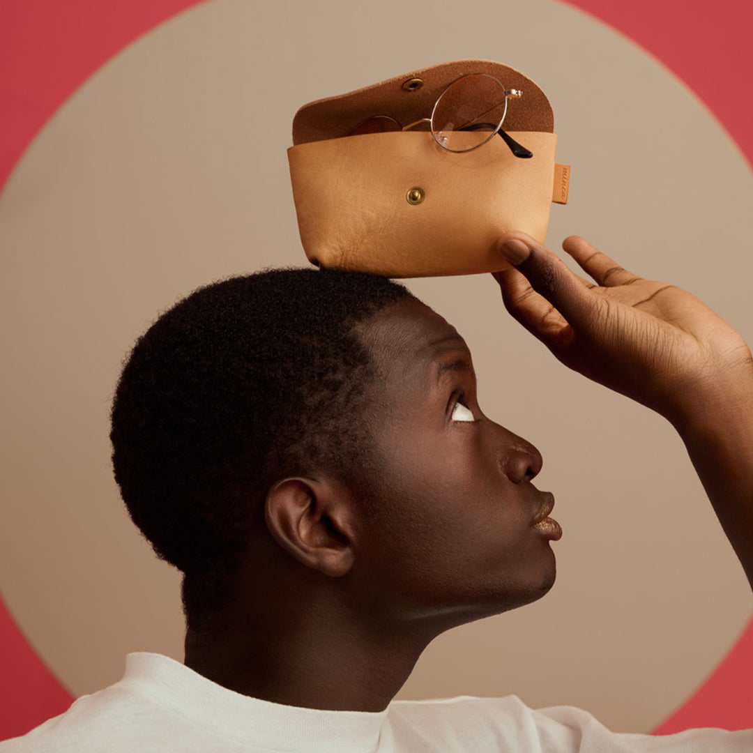 ＜ミンカ＞レザーポーチ 02/S/タン