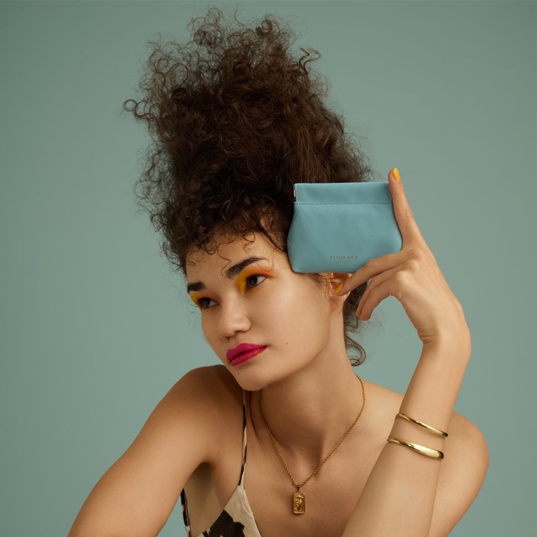 ＜KIYOKAWA＞［ZITA］Kye Pouch/藍色