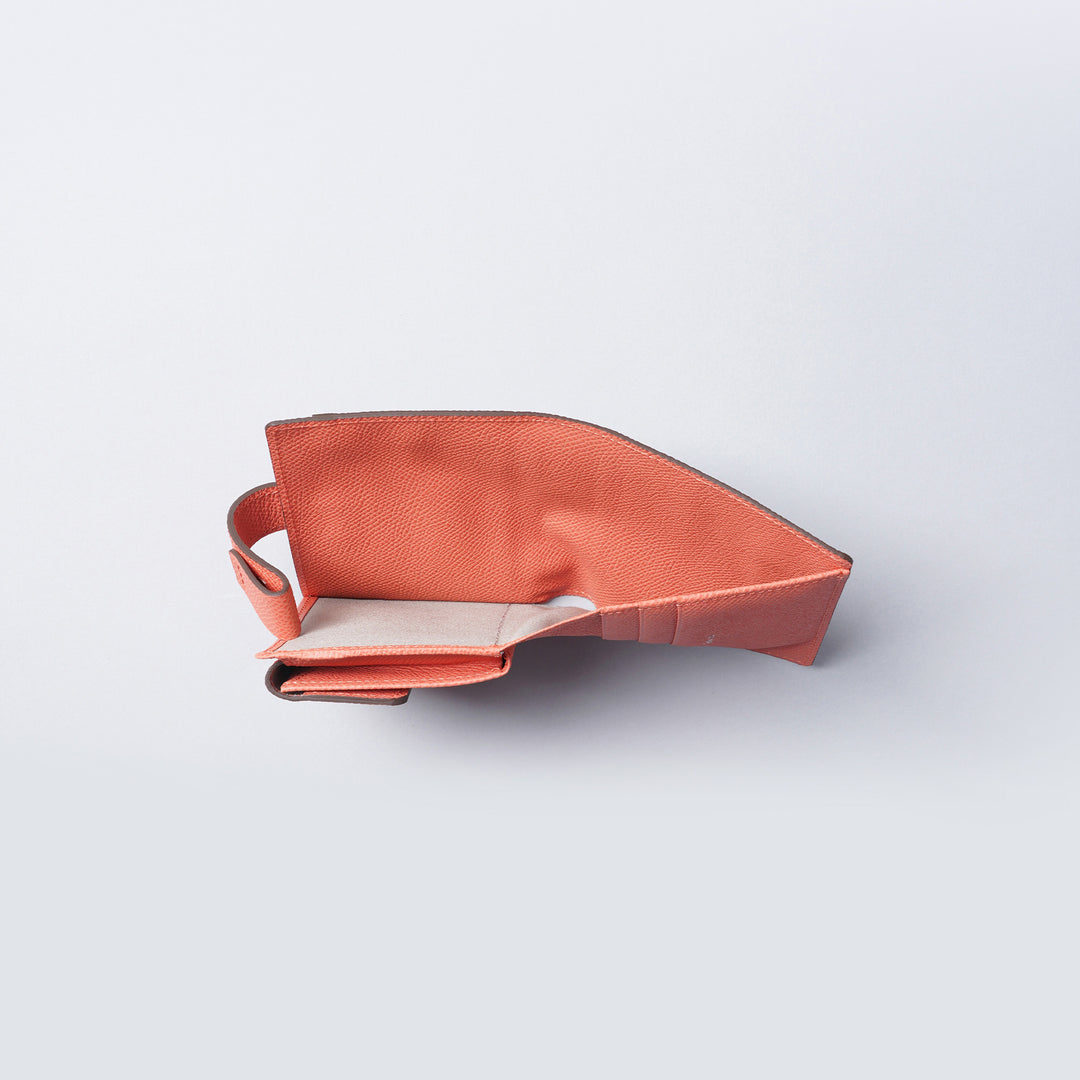 アトリエヌウ＞noble 2つ折りウォレット/ペールグリーン×ピスタチオ