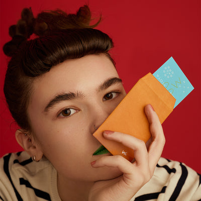 ＜moja kwa moja＞ envelope case(S)/橘色