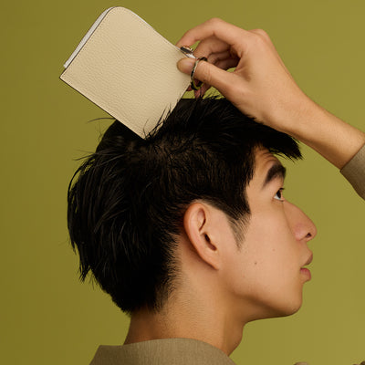 ＜KOBE LEATHER＞Mini wallet/象牙白