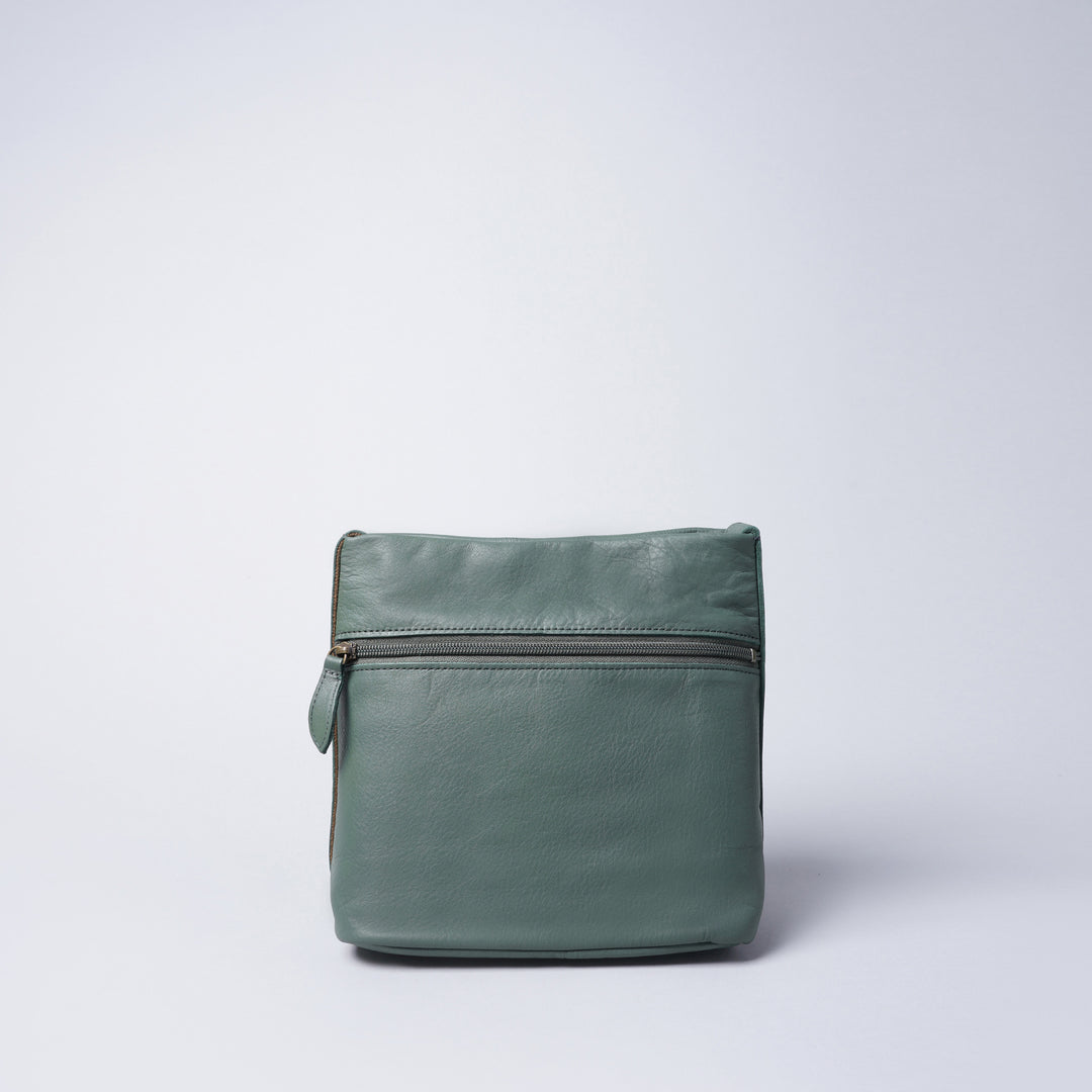 Dakota_1034482-10___2_b2ced0da