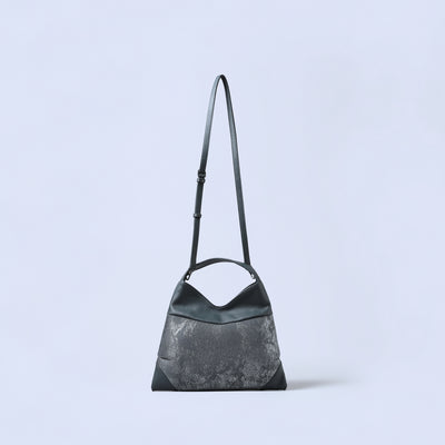 ＜エスティーヌ＞オブリークシリーズ 2WAYショルダーバッグ/ブラック