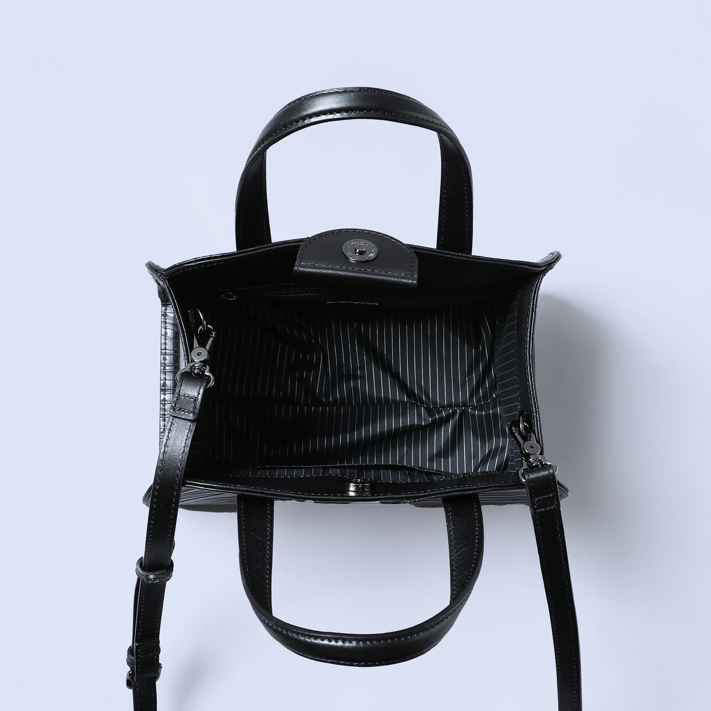 ＜エスティーヌ＞ノワリズムシリーズ レザー2WAYハンドバッグ/ブラック