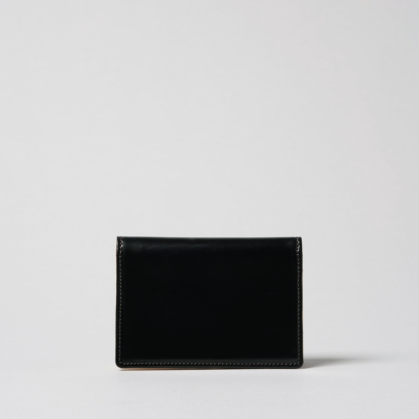 <Hawk Feathers>  Cordovan Business Card Holder / Black