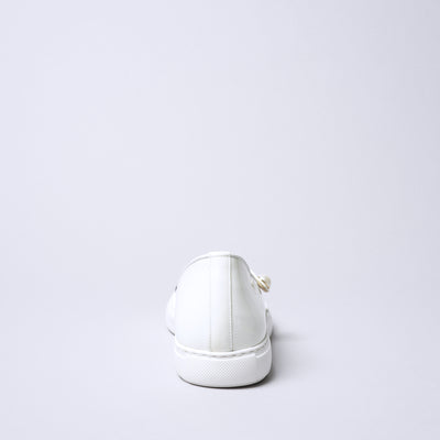 ＜アイユーアイ＞ワンストラップ スニーカー/ブラック×ホワイト