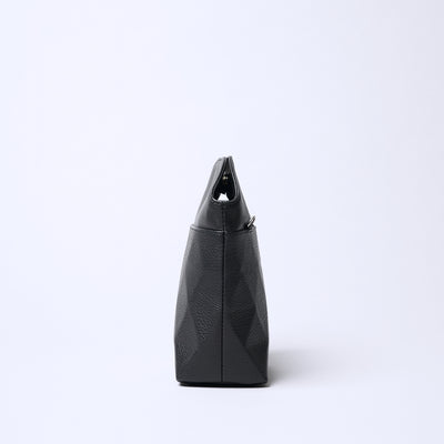 ＜コルミオ＞【VALO】02 POCHETTE/ブラック×ブラック