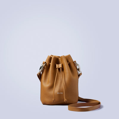 ＜LEZALI＞壓花迷你抽繩肩背包/金色