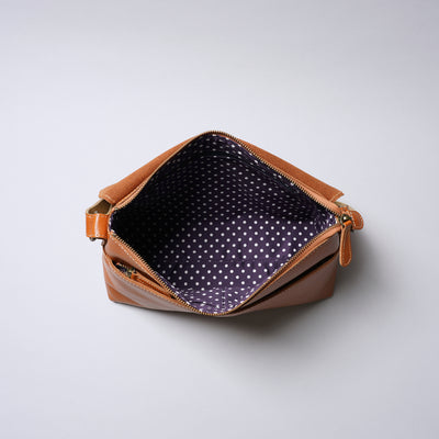 ＜レッセフェール＞ヴォルフ ショルダーバッグ/キャメル