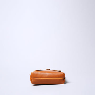 <Laisser Faire> Wolf Pouch Shaped Mini Shoulder Bag / Navy