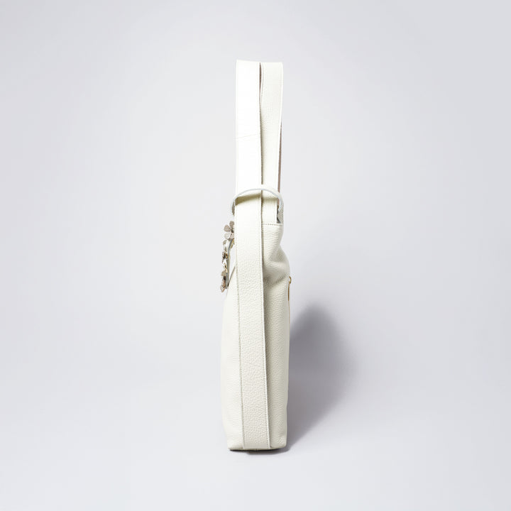 soel（ソエル）2wayブラック SOEL】A4サイズが横に入る2wayリュック/ブラック | 香川県東かがわ市