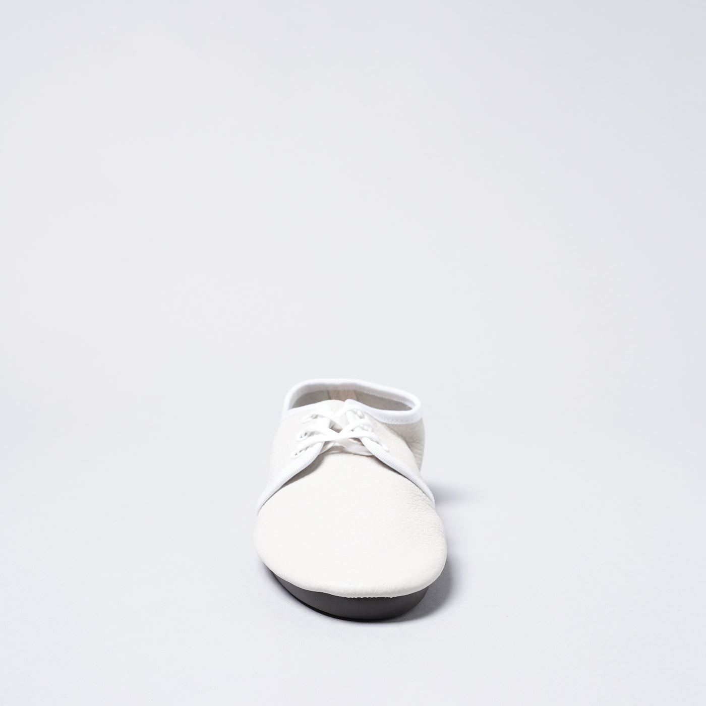 <TOSS> Hari Kuta Hari Derby Shoes / White