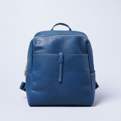 <kissora> Amare Backpack / Black