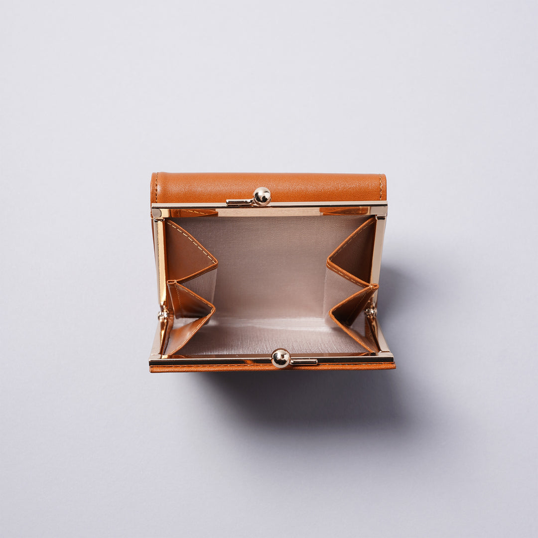 ミック＞口金付きミニ財布/キャメル | テーーマ teema