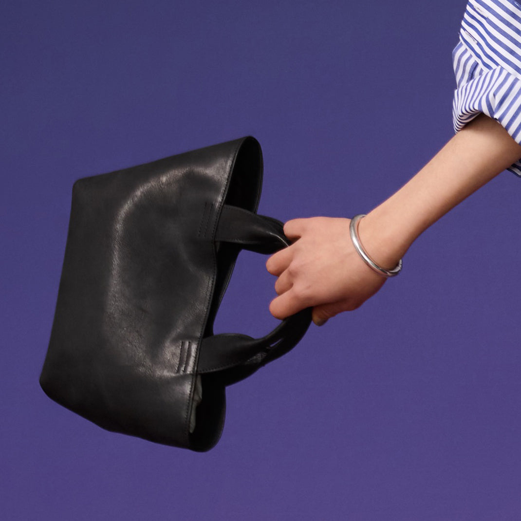 レザリ＞モスミニトート/ブラック | テーーマ teema