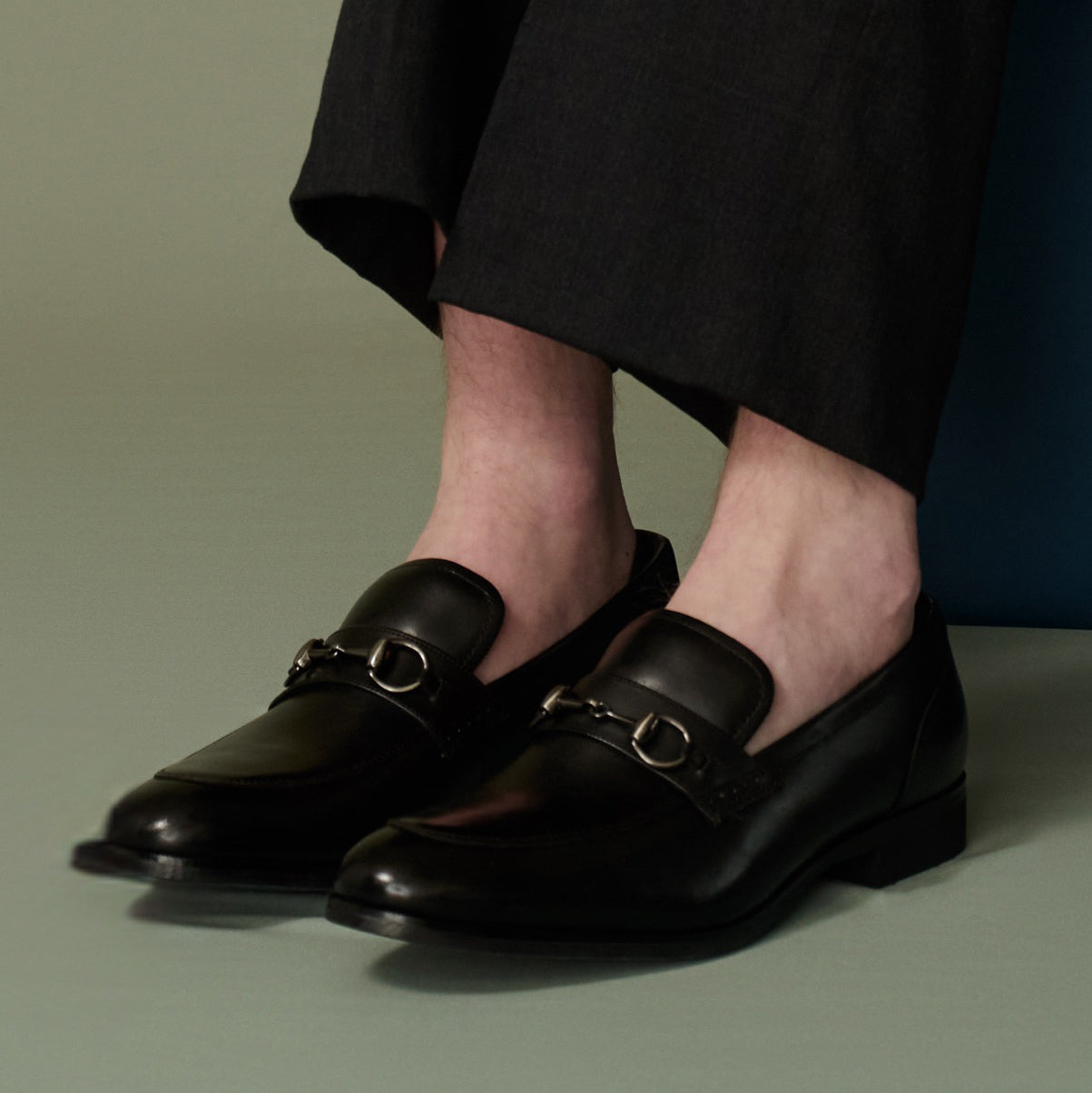 <madras> MODELLO Slip On with Metal Detail / Black