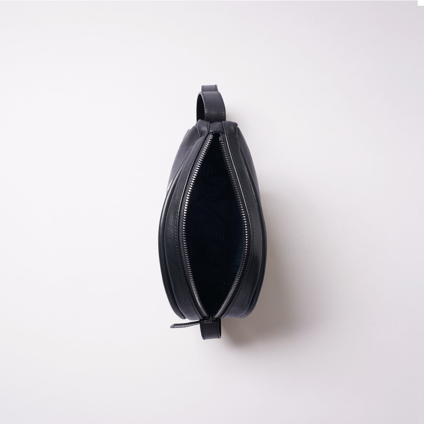<Estine> Esquisse Series Hand Painted Shoulder Bag / Black