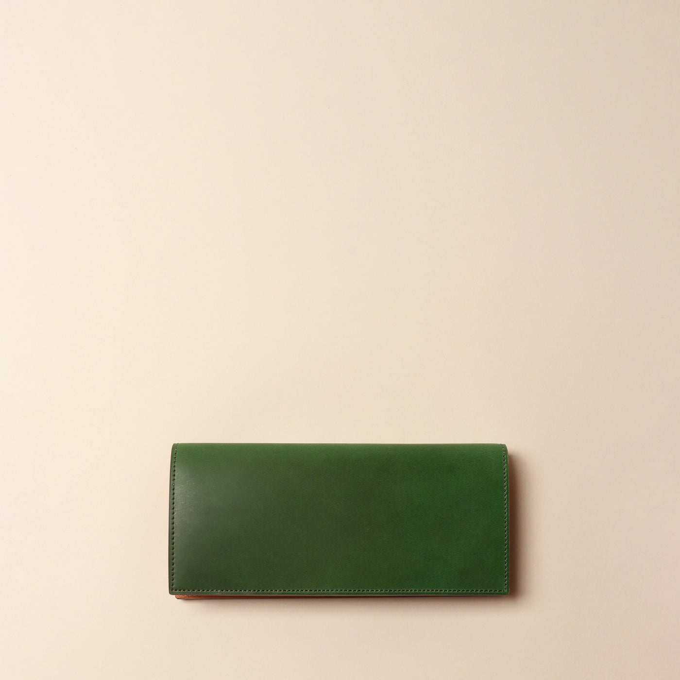 <FLATHORITY> Water-dyed oil cordovan long wallet with coin purse / Green