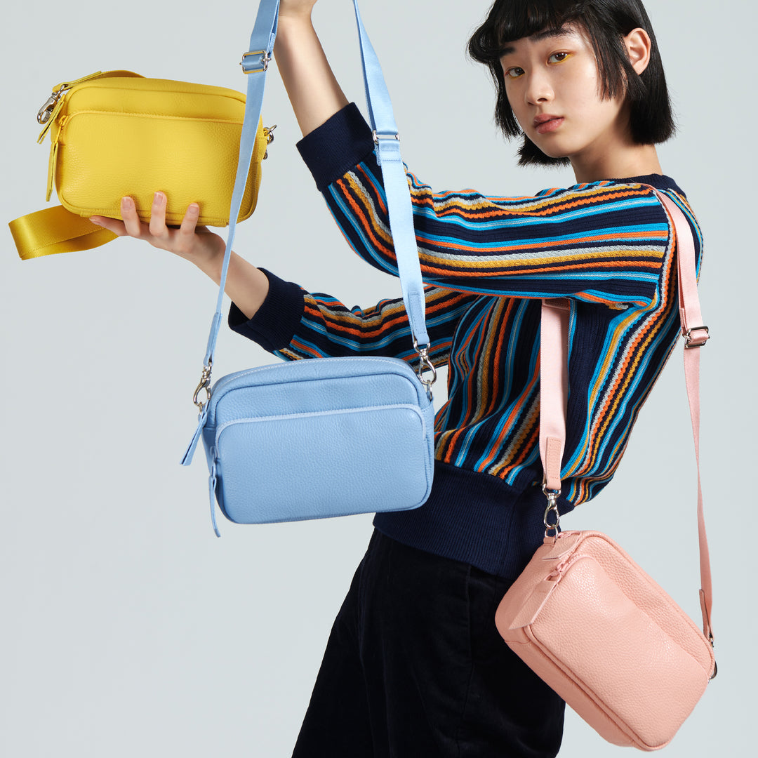 CASTELB ショルダーバッグ ブラック/レッド/イエロー/グリーン product_anothercut_116_1080x.