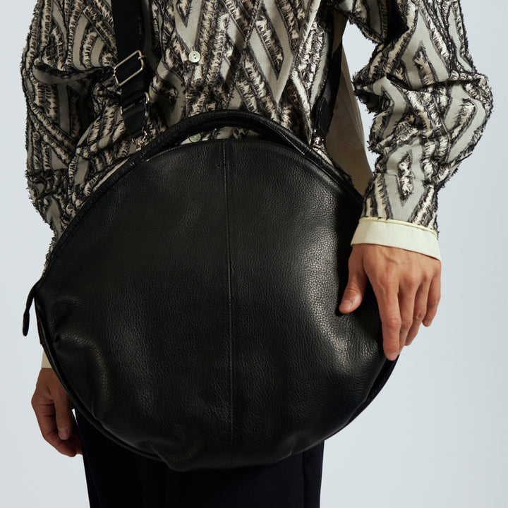 【美品】ESTINE フィールシリーズ レザー 2WAYバッグ ブラック A4可 エスティーヌ＞ フィールシリーズ レザー2WAYバッグ/ブラック